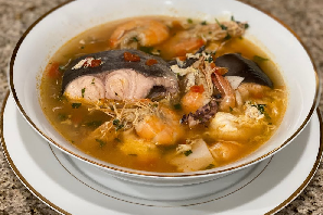 Recetas de Sopa de pescado salvadoreña